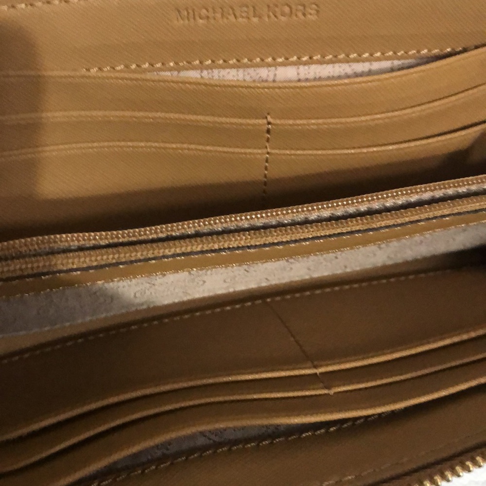 Michael Kors Python Embossed Leather Wallet - Picture 9 of 10